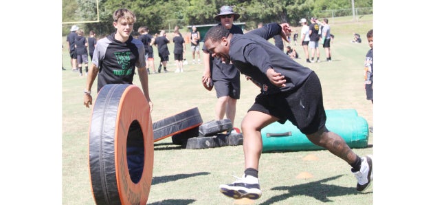 Former Colt, current Cincinnati Bengal B.J. Hill hosts annual football camp  - The Stanly News & Press