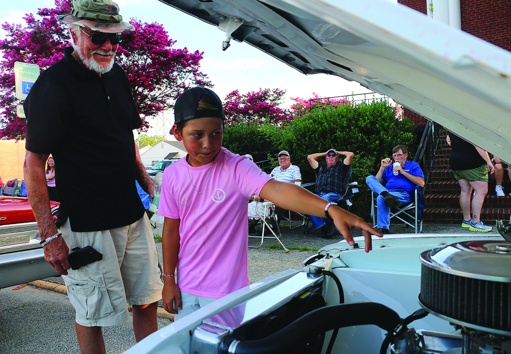 Oakboro CruiseIn will mark 20 years The Stanly News & Press The