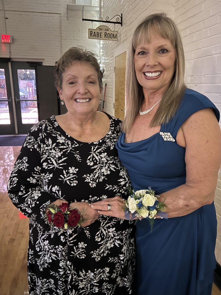 Stanly seniors enjoy 'Starry Night Senior Prom' - The Stanly News