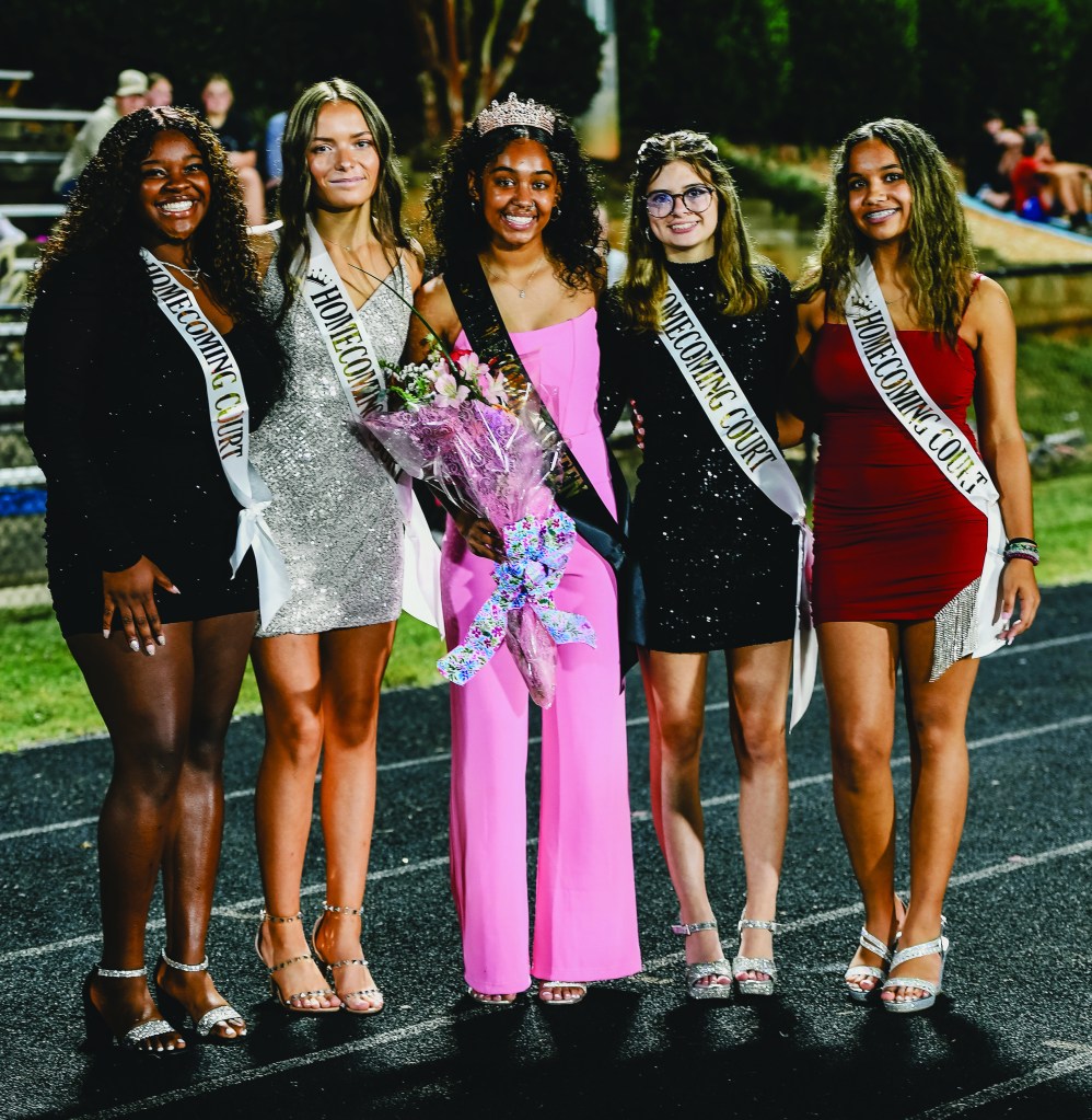 North Stanly crowns homecoming queen, names court - The Stanly